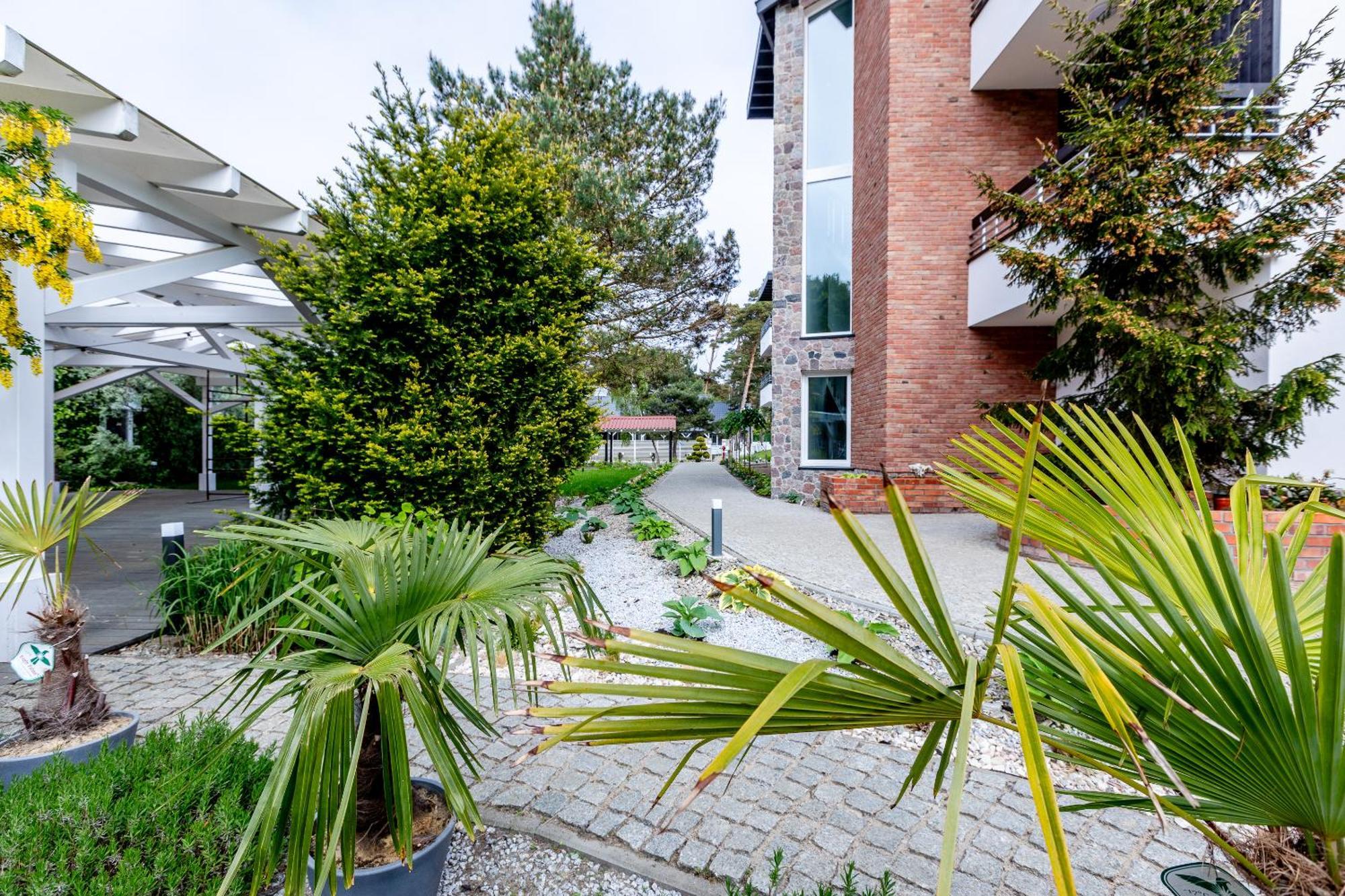 Apartamenty Przy Plazy Z Basenem Z Podgrzewana Woda I Mini Spa - Osrodek Kolonijno-Wczasowy Mewa Нехоже Экстерьер фото