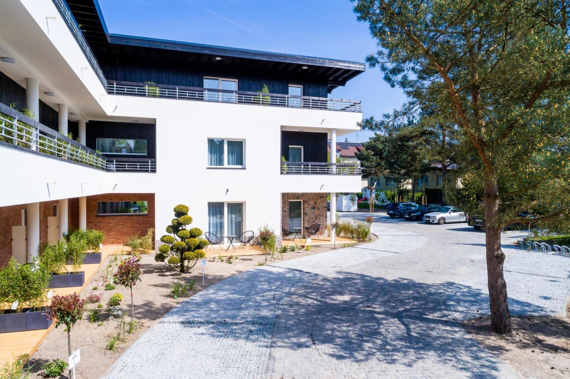 Apartamenty Przy Plazy Z Basenem Z Podgrzewana Woda I Mini Spa - Osrodek Kolonijno-Wczasowy Mewa Нехоже Экстерьер фото